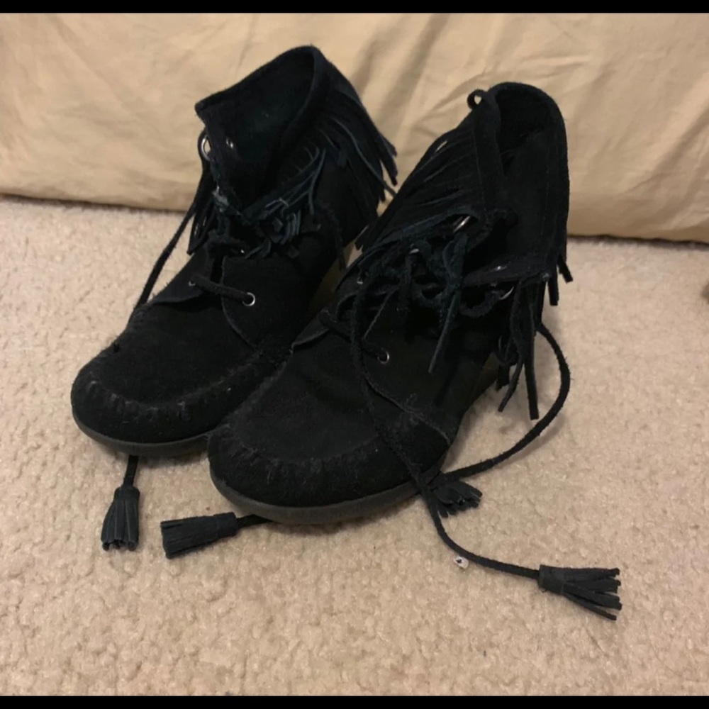 Minnetonka Boots
